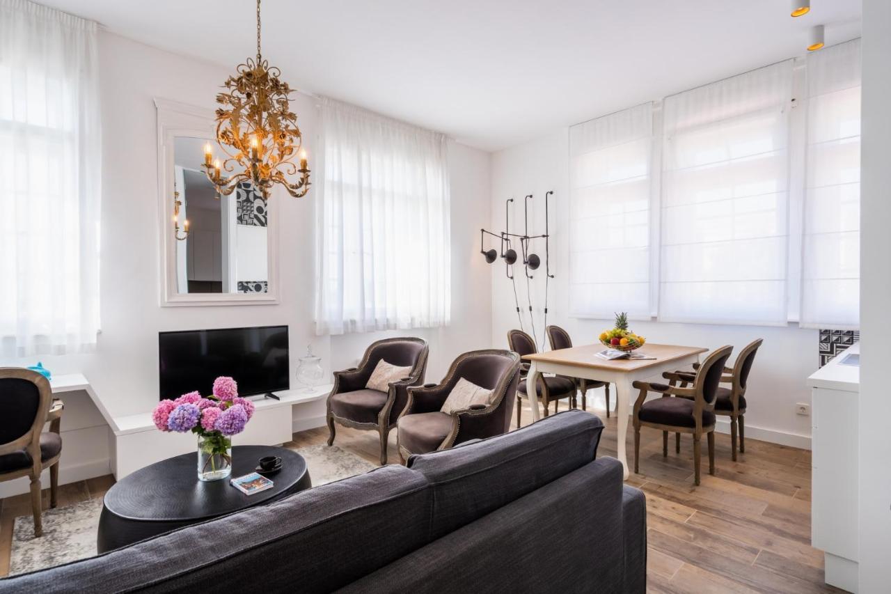 Ah Design Apartments Deluxe オパティヤ エクステリア 写真