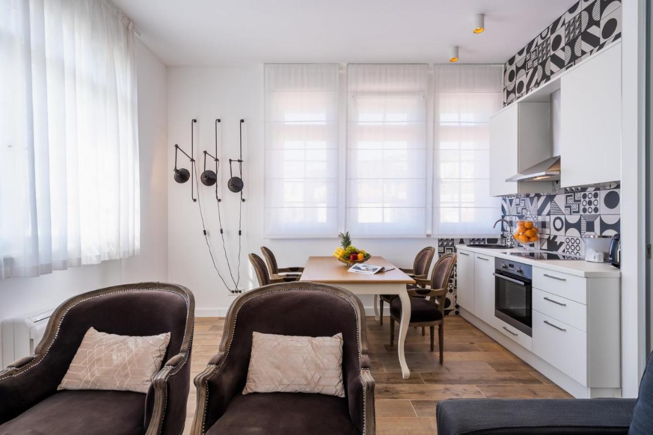 Ah Design Apartments Deluxe オパティヤ エクステリア 写真